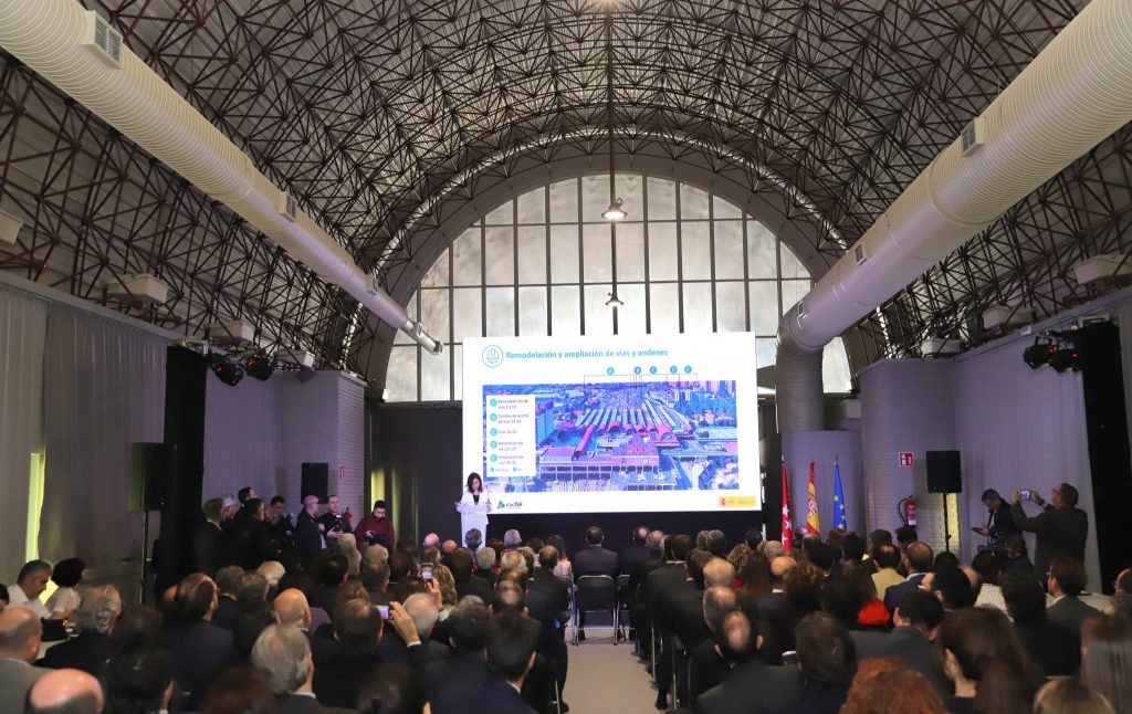 Adif pone en marcha el concurso para la transformacion de la estacion de Chamartin 2048x1291 1