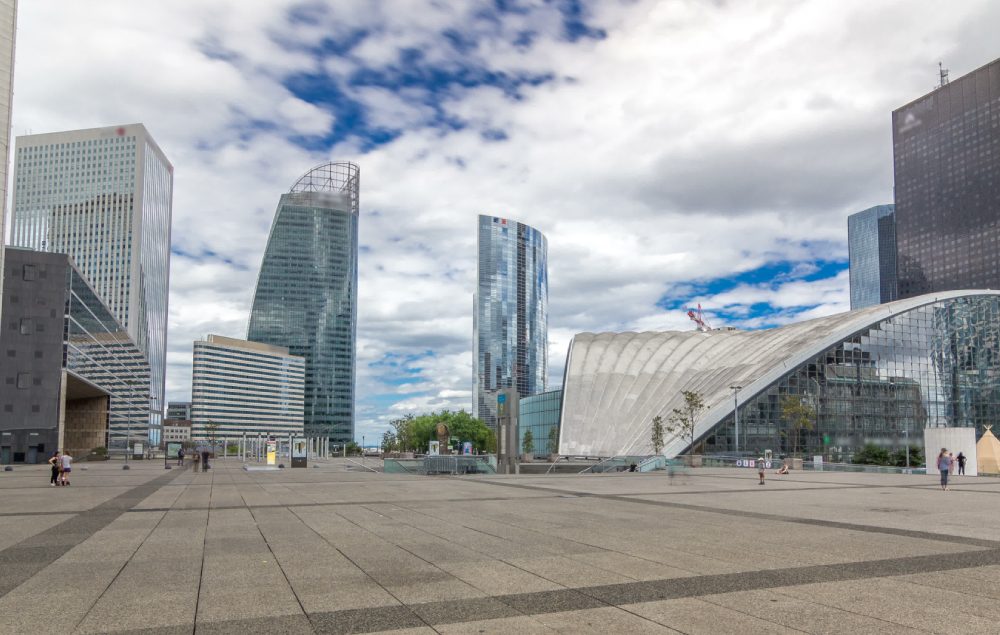 la defense